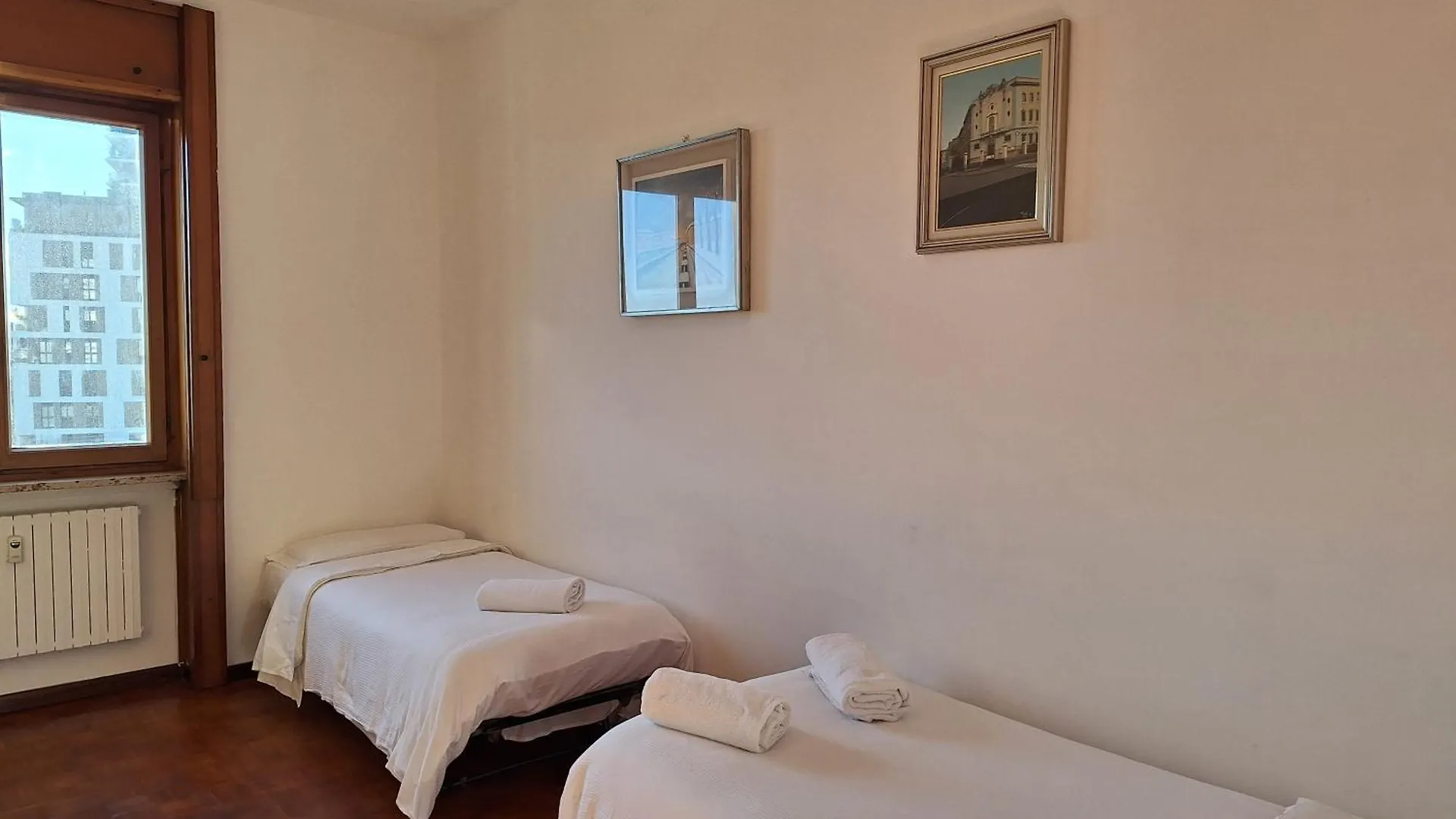 Gioia Martesana Skyline Apartment Milano - 140 Mq Italy